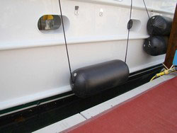 Inflatable Fenders for boats, yachts and sailboats.