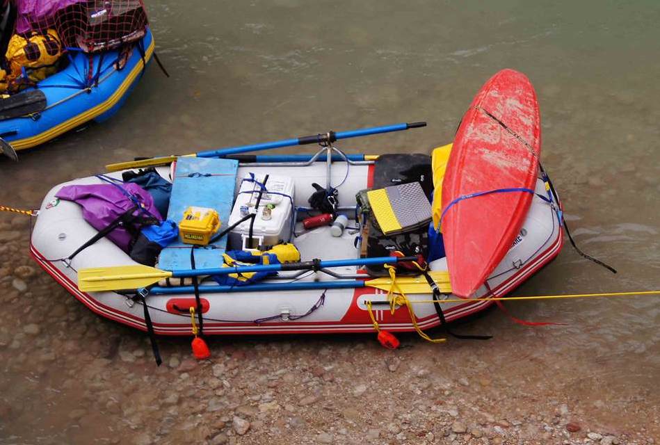 Azzurro Mare River Rafts