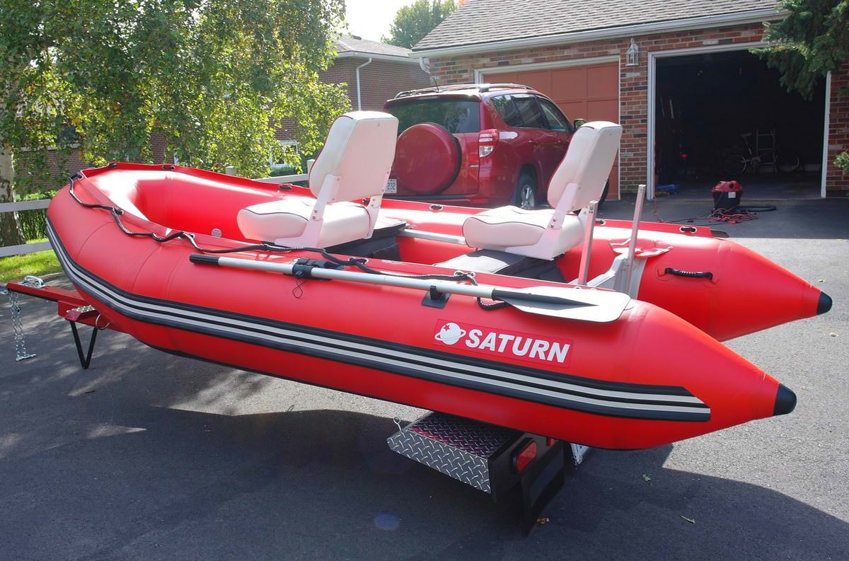 Saturn SD365 inflatable boat