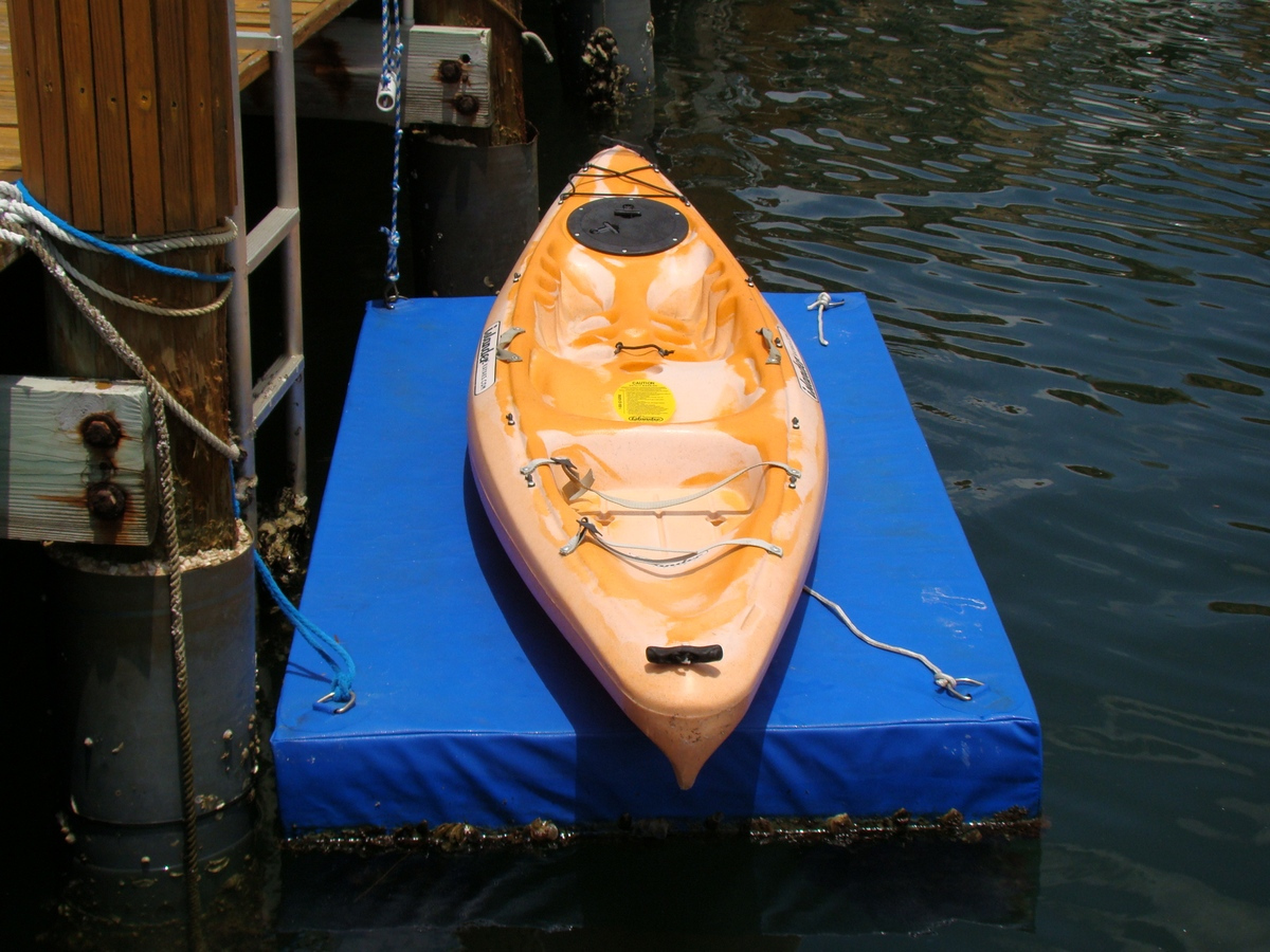 Floating Dock For Kayak, Canoe, Inflatable Boat or Small 