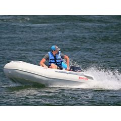 Saturn Inflatable Boat SD330 in ocean