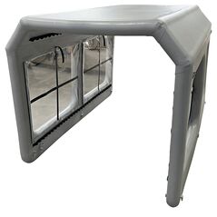 Deluxe tent with windows