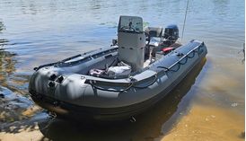 FB385 boat customer's pic