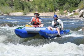 Saturn CR385 river catamaran raft