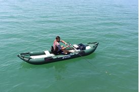 Older Saturn Fishing Kayak OFK396 V1