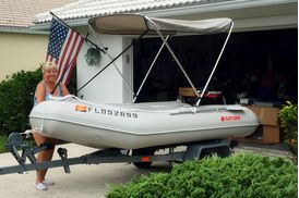 2-Bow bimini on SD330 boat