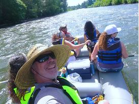 River Rafting with Saturn RD385