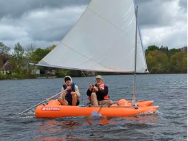 Tow boat used as sail cat