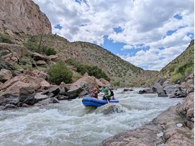 Saturn RD365XL river raft customer's pic