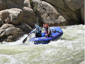 Saturn RD365XL river raft customer's pic