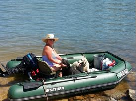 Saturn Inflatable Extra Wide Boat