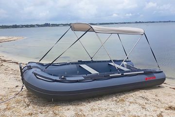 2 bow bimini