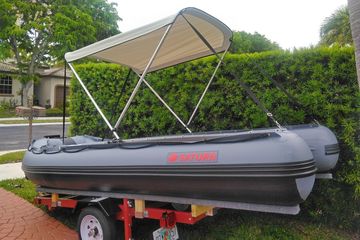 2-Bow bimini on FB boat