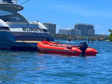 Saturn SD385 as yacht tender