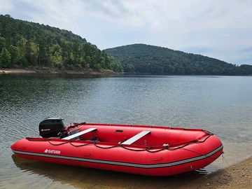 Customer's picture of Saturn boat