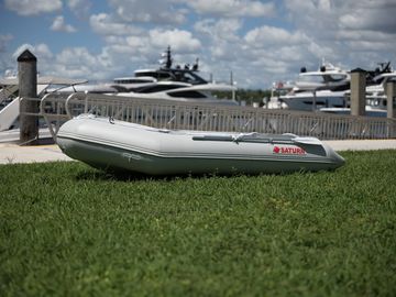 Saturn Inflatable Boats SD330