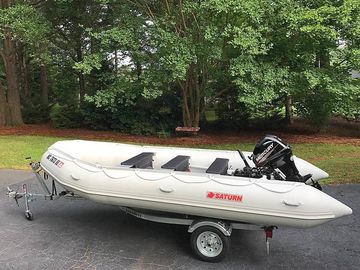Saturn Inflatable Boat SD470