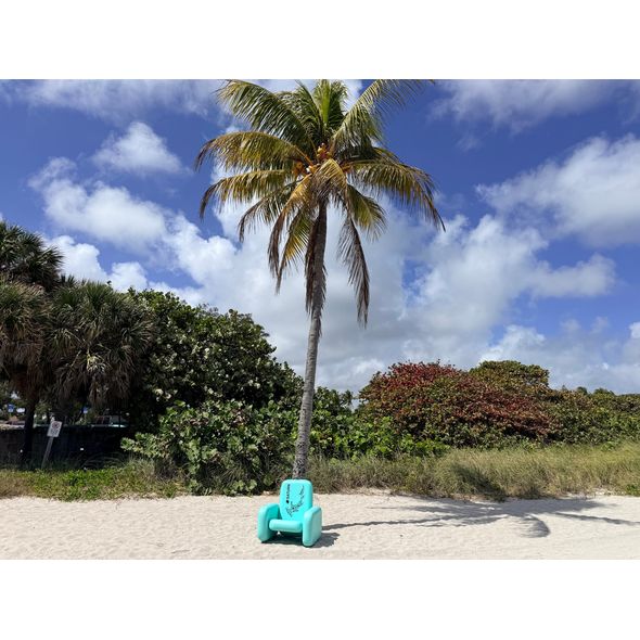 Saturn inflatable chair